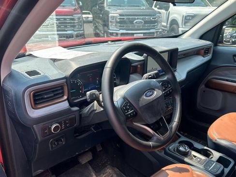 Used 2024 Ford Maverick Lariat w/ FX4 Off-Road Package AWD/4WD image 22