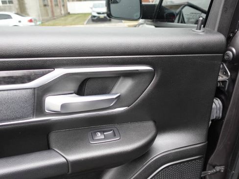 Used 2022 RAM 1500 Big Horn AWD/4WD image 22
