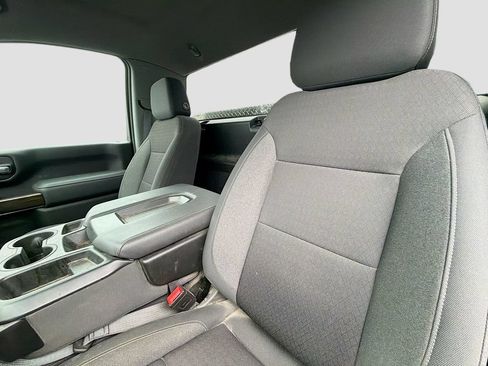 Used 2025 Chevrolet Silverado 2500 LT w/ Convenience Package AWD/4WD image 10
