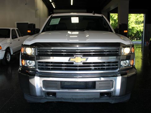 Used 2018 Chevrolet Silverado 2500 W/T w/ WT Convenience Package RWD image 7