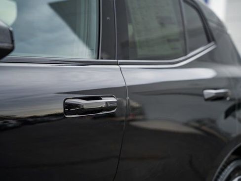 New 2026 Volvo EX30 Plus w/ Protection Package Premier image 16