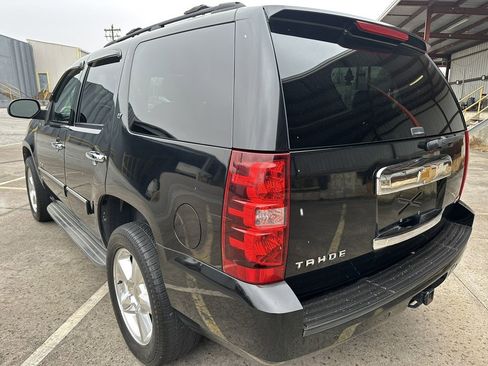 Used 2009 Chevrolet Tahoe LT w/ Regional Value Package image 3