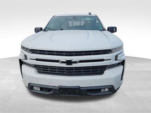 Used 2019 Chevrolet Silverado 1500 RST image 2