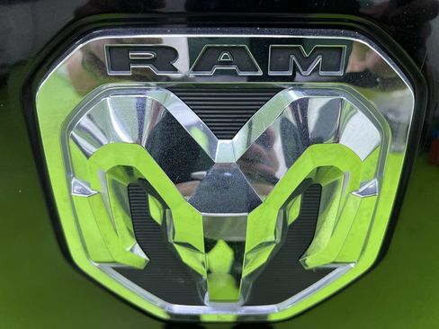 Used 2022 RAM 1500 Big Horn AWD/4WD image 13