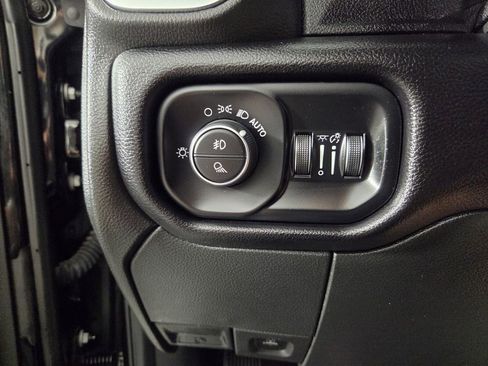 Used 2024 RAM 2500 Laramie w/ Safety Group AWD/4WD image 22