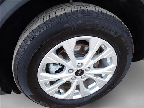 Used 2023 Ford Escape Active AWD/4WD image 7