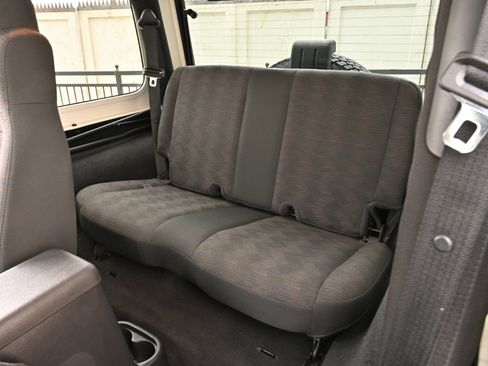 Used 2005 Jeep Wrangler Sport AWD/4WD image 16