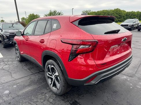 New 2026 Chevrolet Trax RS FWD image 28