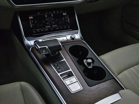 Certified 2023 Audi A7 Prestige AWD/4WD image 21