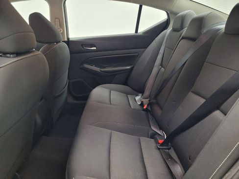 Used 2022 Nissan Altima 2.5 SV image 18