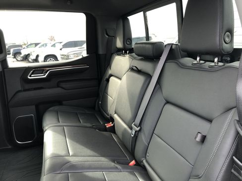 Used 2022 Chevrolet Silverado 1500 RST w/ Convenience Package II image 11