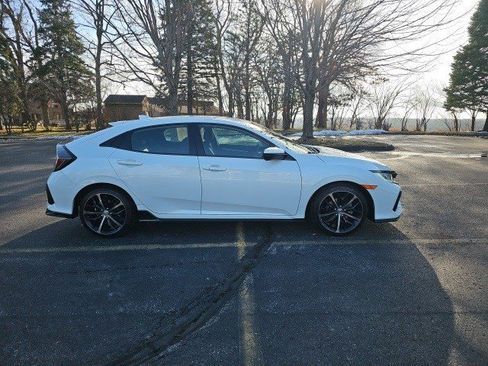 Used 2020 Honda Civic Sport image 7