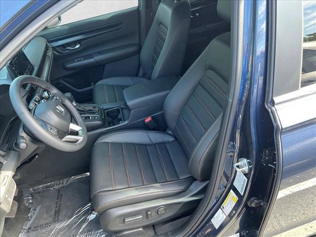 Used 2025 Honda CR-V Sport-L image 9