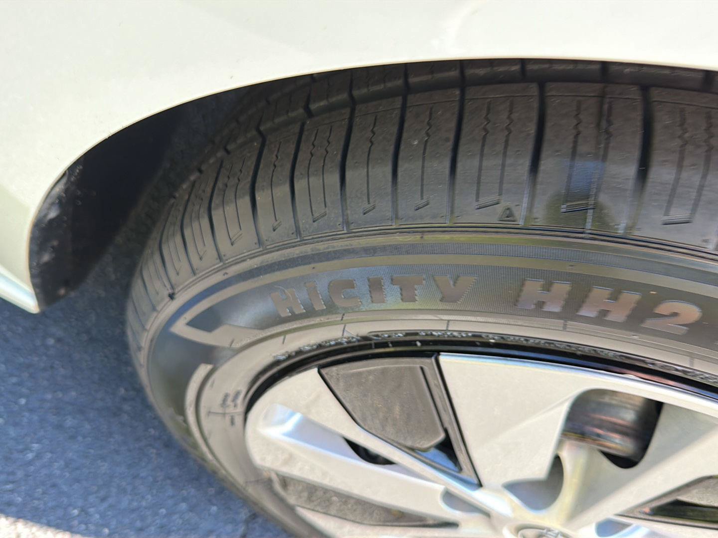 Used 2024 Nissan Altima 2.5 S FWD image 40