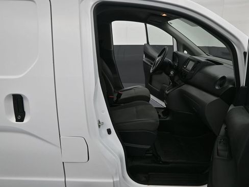 Used 2020 Nissan NV200 SV FWD image 29
