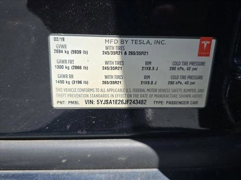 Used 2018 Tesla Model S 100D AWD/4WD image 29