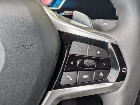 Used 2025 BMW 330i Sedan image 24