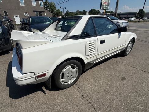 Used 1987 Toyota MR2 RWD image 5