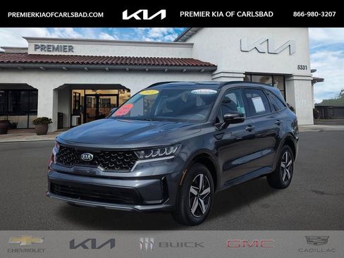 Certified 2021 Kia Sorento S FWD image 1