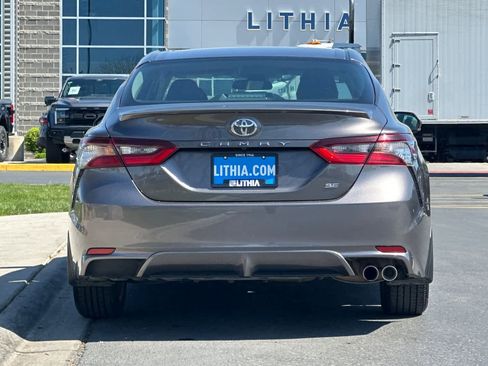 Used 2024 Toyota Camry SE FWD image 7