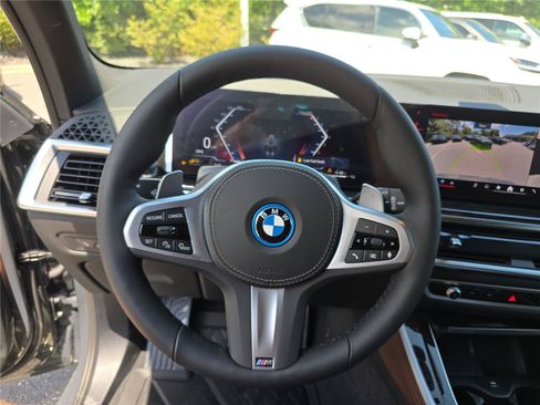 New 2026 BMW X5 xDrive50e w/ M Sport Package AWD/4WD image 28