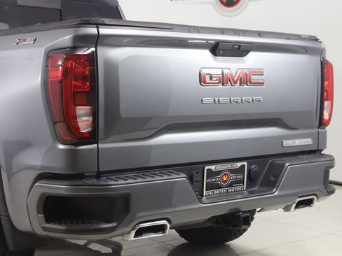 Used 2020 GMC Sierra 1500 Elevation w/ Elevation Value Package image 21