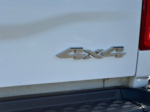 Used 2024 RAM 2500 Big Horn image 26