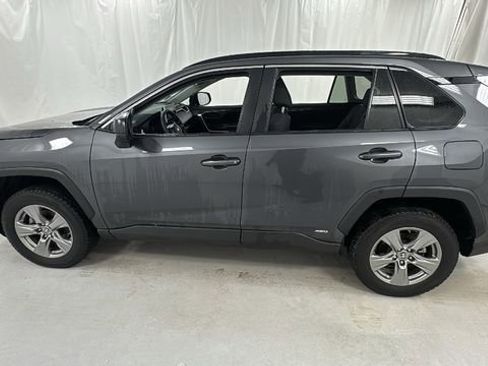 Used 2024 Toyota RAV4 LE image 6