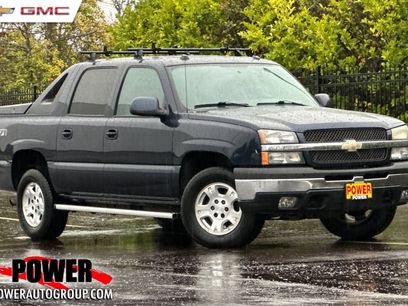 Used 2004 Chevrolet Avalanche Z71 w/ Sun And Sound Package