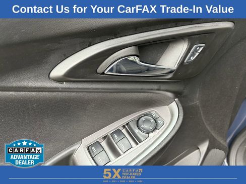 Used 2025 Chevrolet Malibu LT image 28