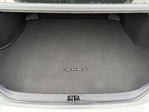 Used 2024 Toyota Camry SE FWD image 29