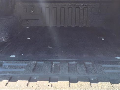 Used 2019 Ford F150 Lariat w/ Equipment Group 502A Luxury image 6