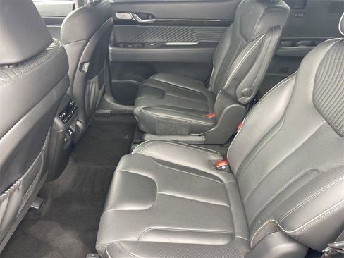 Used 2023 Hyundai Palisade Calligraphy w/ Cargo Package image 16