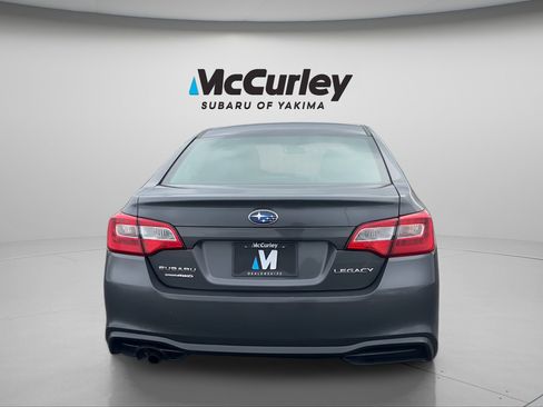 Used 2018 Subaru Legacy 2.5i image 6