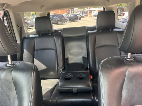 Used 2019 Toyota 4Runner Limited AWD/4WD image 25