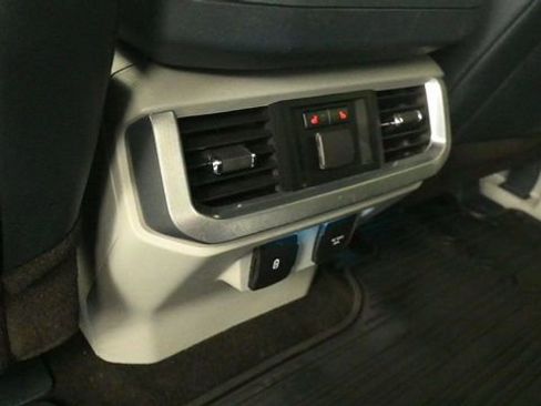 Certified 2022 Ford F150 Limited AWD/4WD image 12