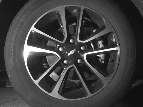 Used 2025 Chevrolet TrailBlazer LT FWD image 13