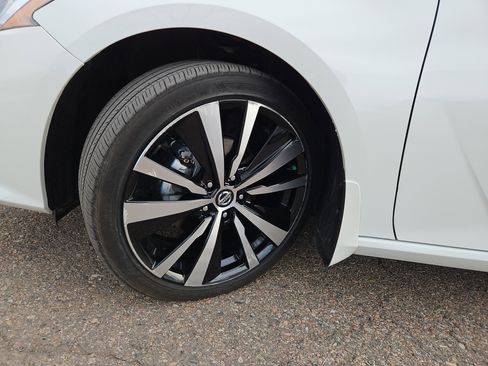 Used 2022 Nissan Altima 2.0 SR image 23