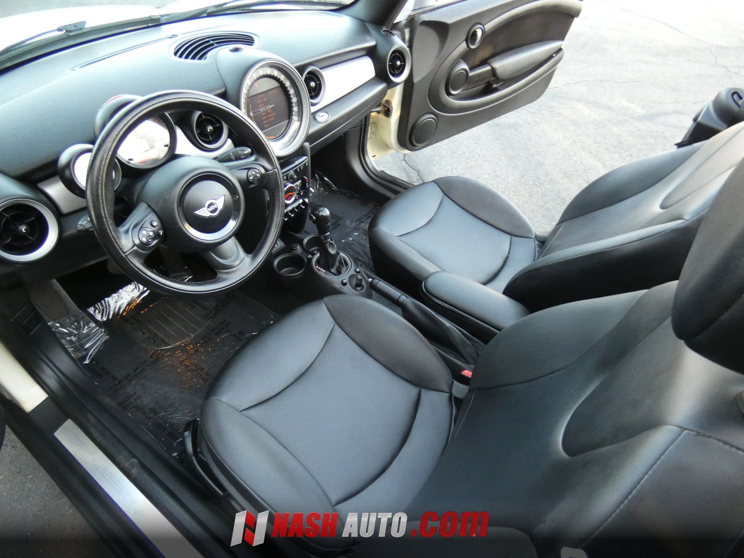 Used 2015 MINI Cooper Convertible FWD image 37