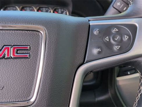 Used 2015 GMC Sierra 1500 SLE w/ SLE Value Package image 25