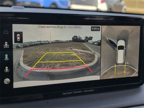 Used 2023 Hyundai Santa Fe SEL Premium w/ Cargo Package image 15