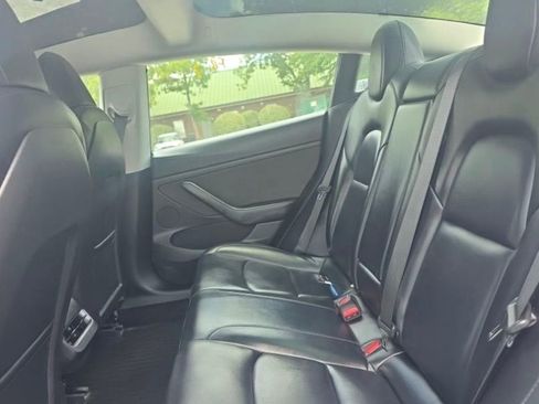 Used 2023 Tesla Model 3 Standard Range RWD image 10