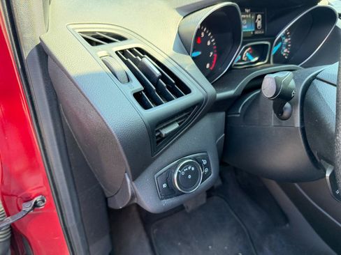 Used 2013 Ford Escape SE AWD/4WD image 10