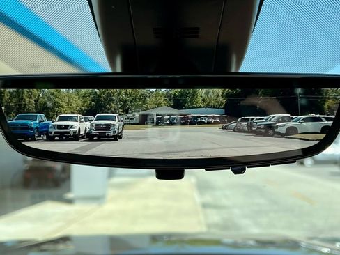 Used 2022 Chevrolet Tahoe High Country image 35