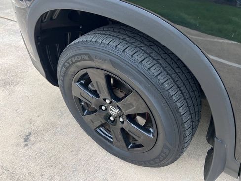 Used 2017 Honda Ridgeline Black Edition image 21