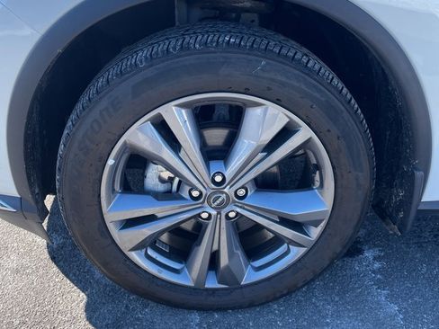 Certified 2024 Nissan Murano Platinum w/ Cargo Package image 24