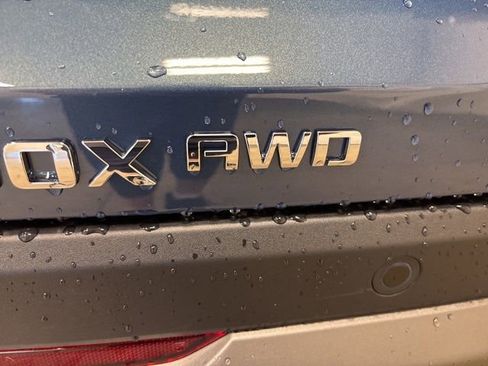 New 2026 Chevrolet Equinox LT AWD/4WD image 12