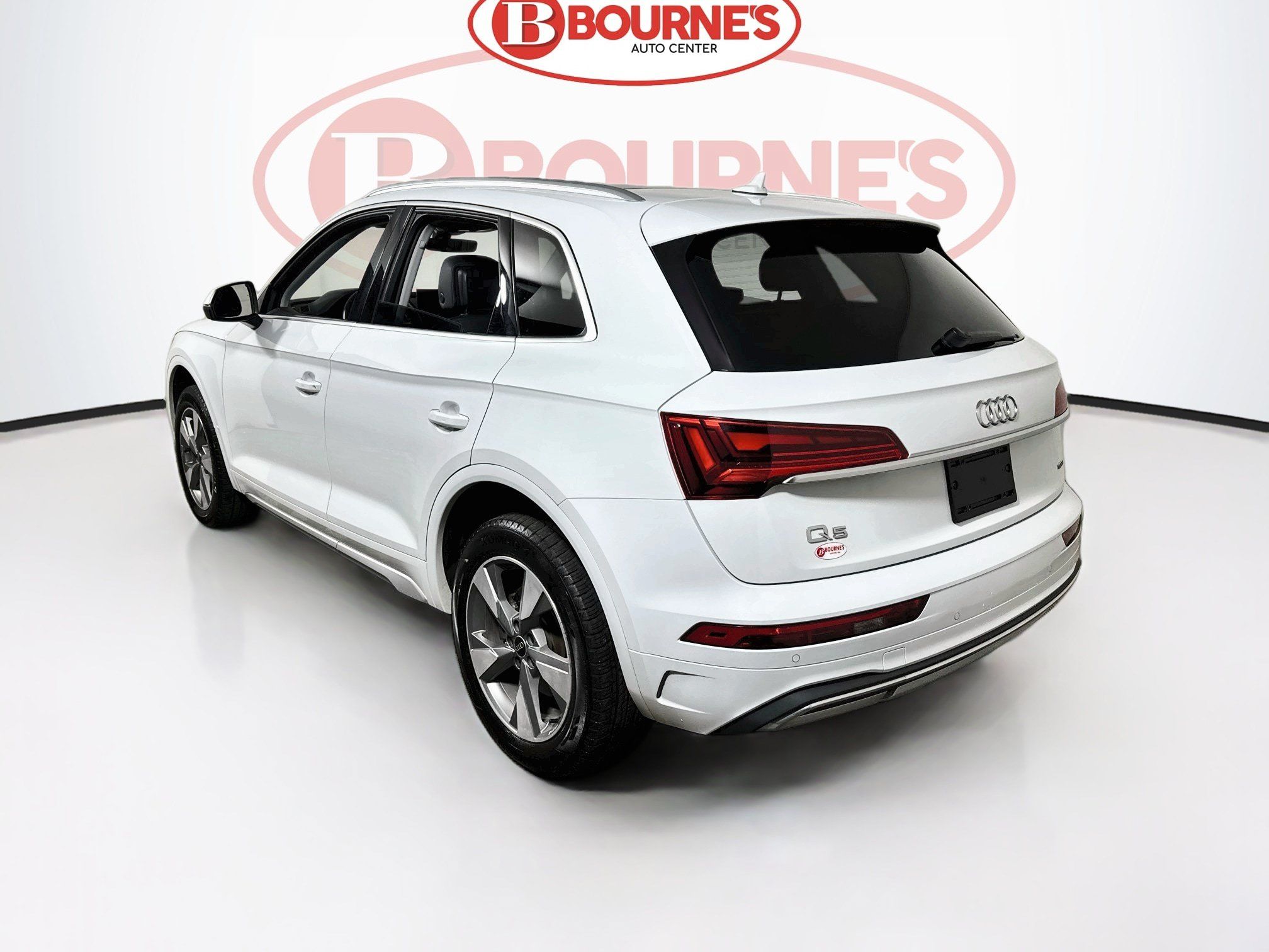 Used 2024 Audi Q5 2.0T Premium Plus AWD/4WD image 9
