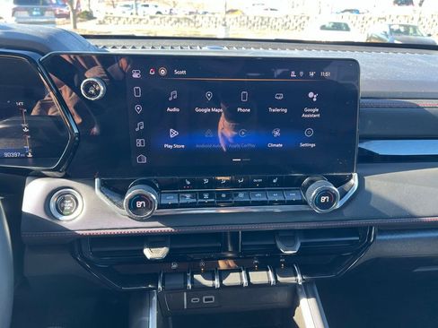 Used 2023 Chevrolet Colorado Z71 w/ Z71 Convenience Package 2 image 32