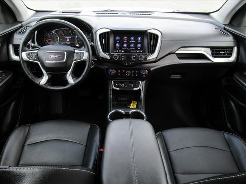 Used 2024 GMC Terrain SLT w/ Tech Package image 12